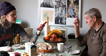 Aktivitetsvenner skal give livskvalitet til mennesker med demens