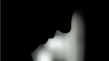Alzheimerforeningen vil have demens ud af ’senil’-skyggerne