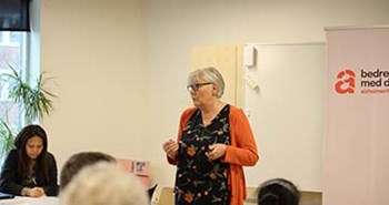 Alzheimerforeningen har gjort SOSU H-elever klogere på demens