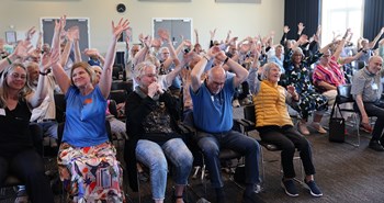 Nye vedtægter baner vej for større indflydelse og mere fællesskab i Alzheimerforeningen
