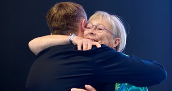 Alzheimerforeningens formand genvalgt for 10. gang