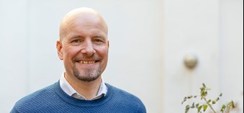 Svend V. Bayer