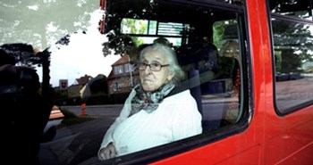 Hver femte med demens føler sig ensom